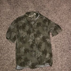 Hawaiian shirt